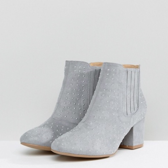 NIB Gray Studded Ankle Bootie - Picture 2 of 5
